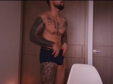 Tommycruz1 Chaturbate stream image from June 16, 2025
