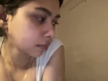 Jasmineoxo Chaturbate stream image from June 16, 2025