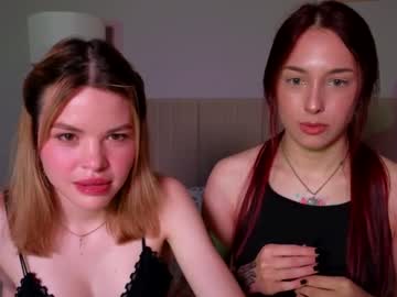 Lilkerry Chaturbate stream image from June 16, 2025