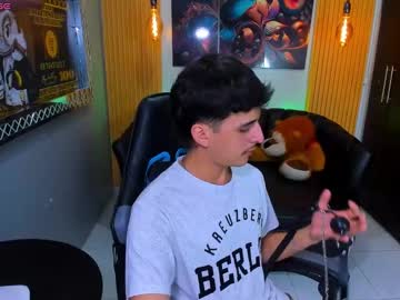 Alan_Del_Reyx Chaturbate stream image from June 16, 2025