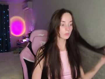 Golden_Bag Chaturbate stream image from June 16, 2025