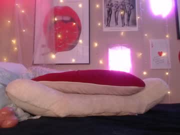 Milf_Lacey Chaturbate stream image from June 16, 2025