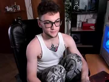 Sexykolya Chaturbate stream image from June 16, 2025