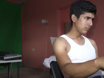 Weasboy Chaturbate stream image from June 16, 2025
