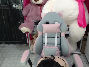 Evelin__03 Chaturbate stream image from June 16, 2025