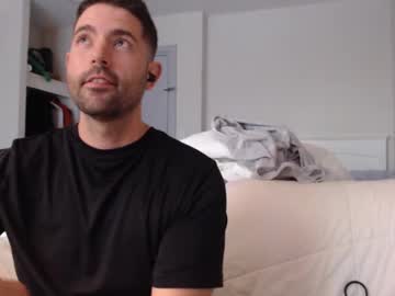 Lskb Chaturbate stream image from June 16, 2025