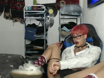 Machissex Chaturbate stream image from June 16, 2025