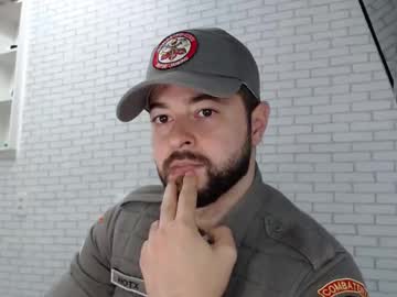 Bombeirohotx Chaturbate stream image from June 16, 2025