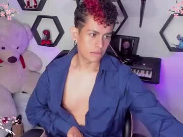 Juan_Blossom Chaturbate stream image from June 16, 2025