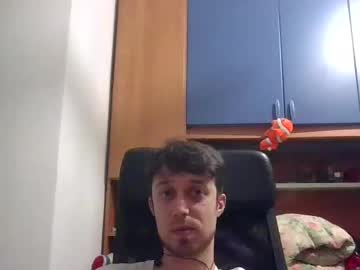 Edo126 Chaturbate stream image from June 17, 2025