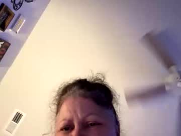 Eandn_At_Home Chaturbate stream image from June 17, 2025