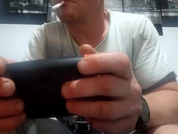 Alles594462 Chaturbate stream image from June 17, 2025