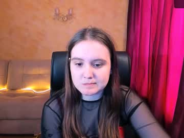 Chelsyy_Star Chaturbate stream image from June 17, 2025