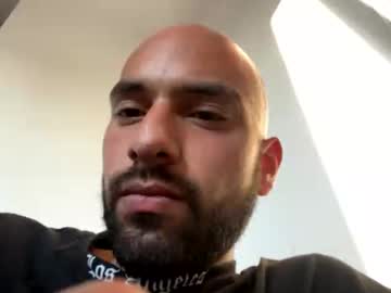 Rago1994 Chaturbate stream image from June 17, 2025