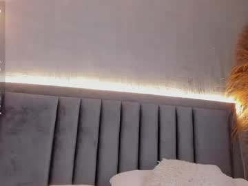 Jean_Coleman Chaturbate stream image from June 17, 2025