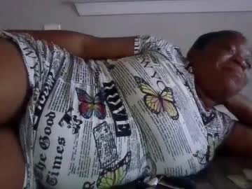 Bytesyzegoddess Chaturbate stream image from June 17, 2025