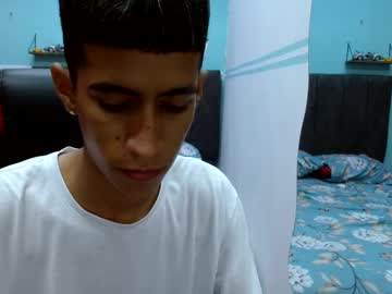 Hamcummboy20 Chaturbate stream image from June 17, 2025