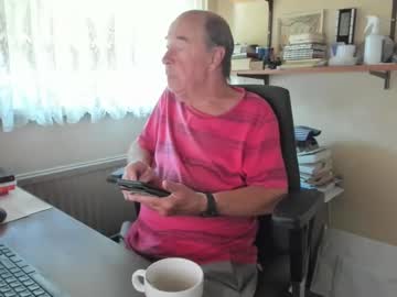 Cammee Chaturbate stream image from June 17, 2025