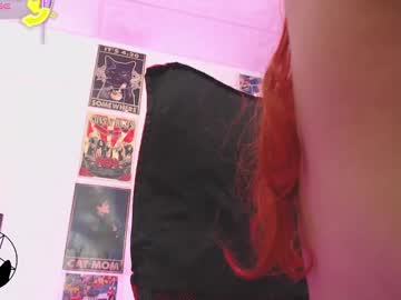 Iammari_ Chaturbate stream image from June 17, 2025