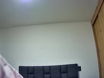 Ariathna_Miller Chaturbate stream image from June 17, 2025