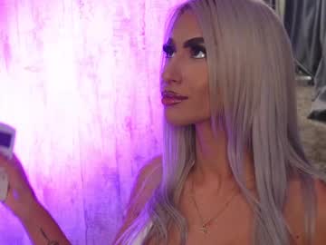 Karlabart Chaturbate stream image from June 17, 2025