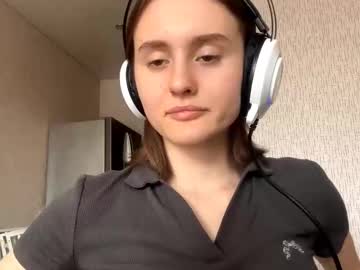 Elwineelson Chaturbate stream image from June 17, 2025