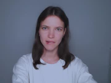 Kimberlyhart_ Chaturbate stream image from June 17, 2025