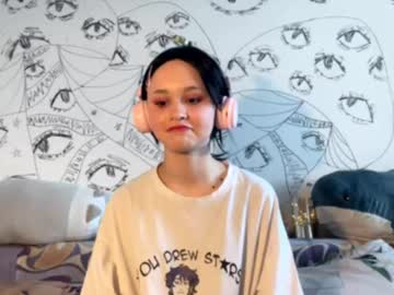 Cwendunnell Chaturbate stream image from June 17, 2025