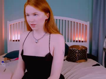 Mira_Glace Chaturbate stream image from June 17, 2025