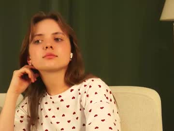 Pure_Grace_ Chaturbate stream image from June 17, 2025