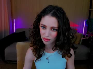 Christinaconteeree Chaturbate stream image from June 17, 2025