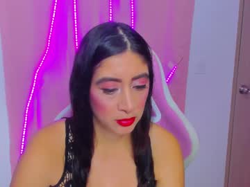 Meganwhite_3 Chaturbate stream image from June 17, 2025