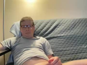 Zgibnam Chaturbate stream image from June 17, 2025