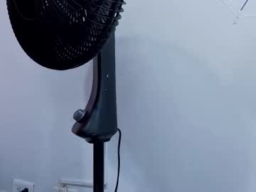 Beautiful_Brunette5 Chaturbate stream image from June 17, 2025