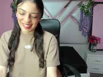 Kim_Owen_ Chaturbate stream image from June 17, 2025