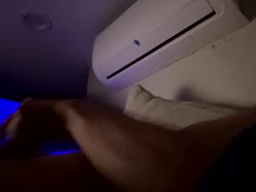 Praxiscreates Chaturbate stream image from June 17, 2025
