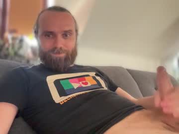 D0n_Gi0vanni Chaturbate stream image from June 17, 2025