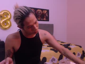 Koralbunnybox03 Chaturbate stream image from June 17, 2025