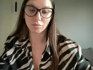 Malina568708 Chaturbate stream image from June 17, 2025