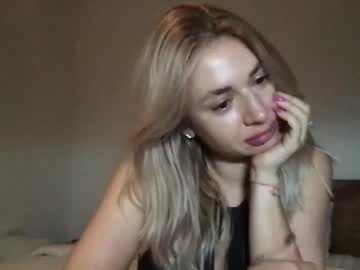 Olivia_Mur27 Chaturbate stream image from June 17, 2025