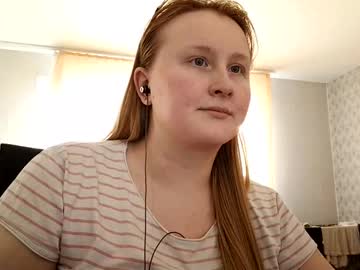 Anika_Lipps Chaturbate stream image from June 17, 2025