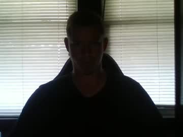 Handofmeat11 Chaturbate stream image from June 17, 2025