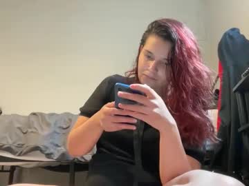 Beautyjade28 Chaturbate stream image from June 17, 2025