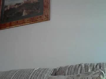 Longnight5 Chaturbate stream image from June 17, 2025