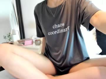 Cleolane Chaturbate stream image from June 17, 2025