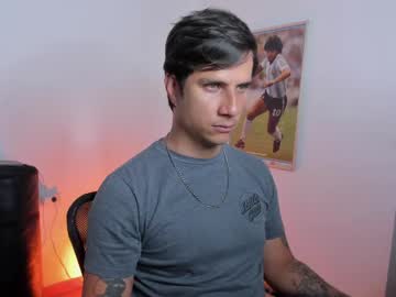 Jayalvarrez_ Chaturbate stream image from June 17, 2025