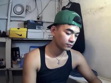 Kaiknox Chaturbate stream image from June 17, 2025