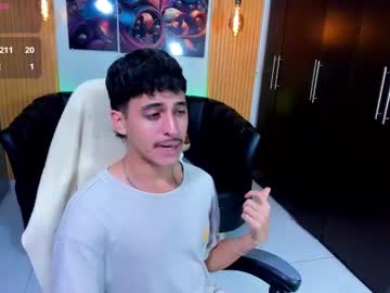 Alan_Del_Reyx Chaturbate stream image from June 17, 2025