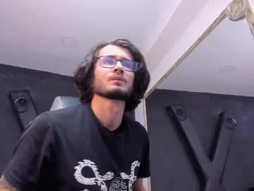 Loggan_Donnelly Chaturbate stream image from June 17, 2025