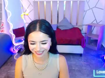 Lua_Tay Chaturbate stream image from June 17, 2025